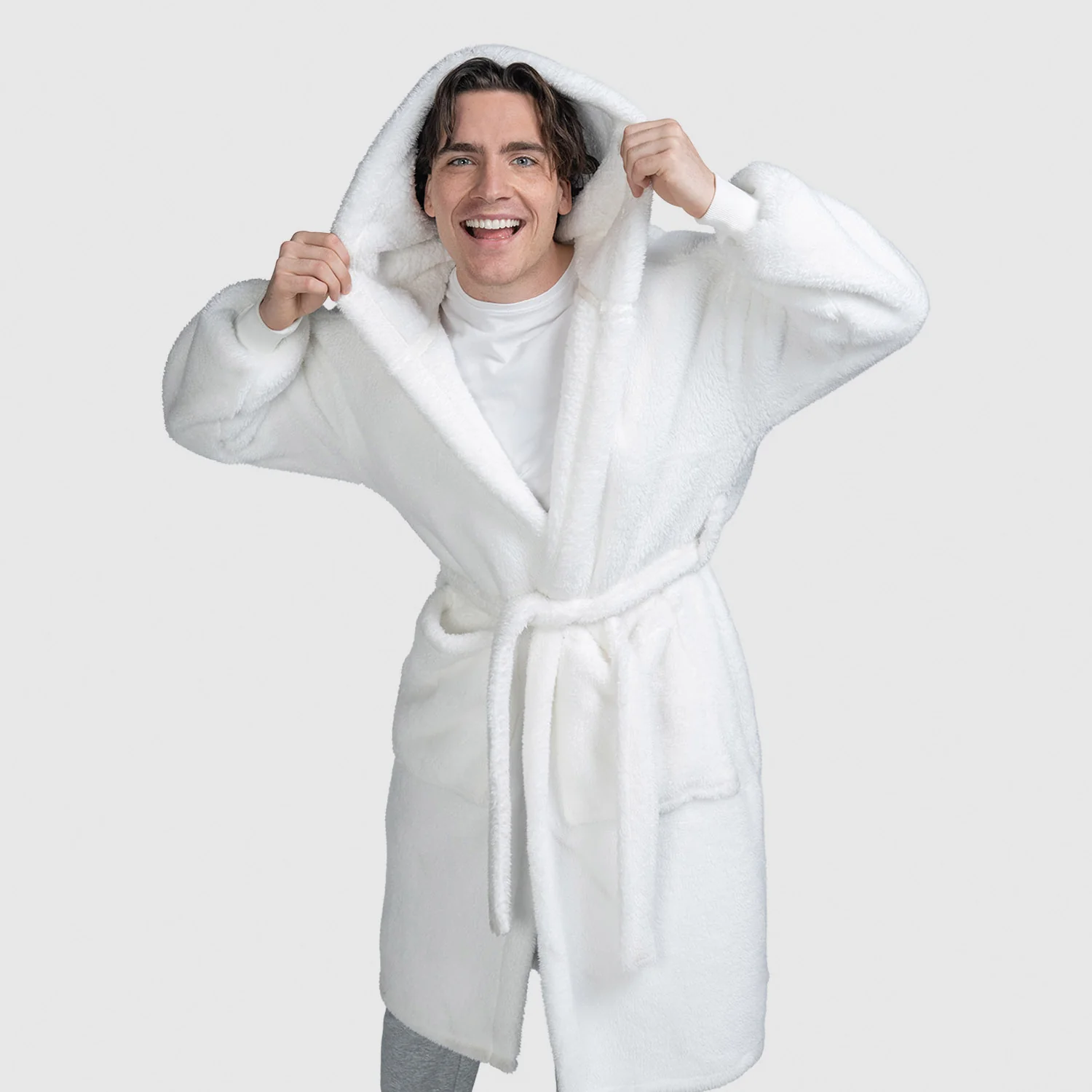 White - Image 4